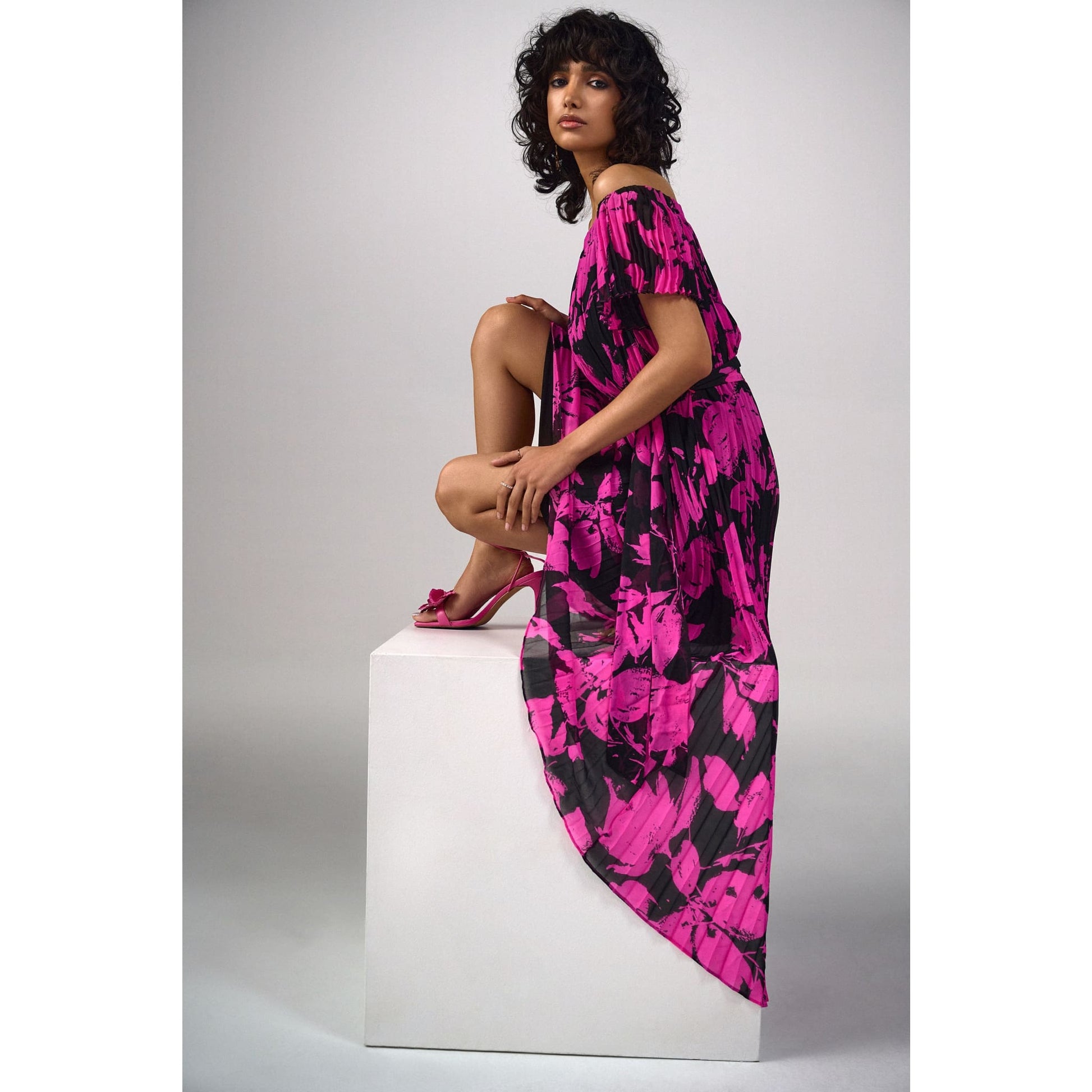 Joseph Ribkoff - 241908 OFF-SHOULDER FLORAL & PLEATED DRESS Dresses