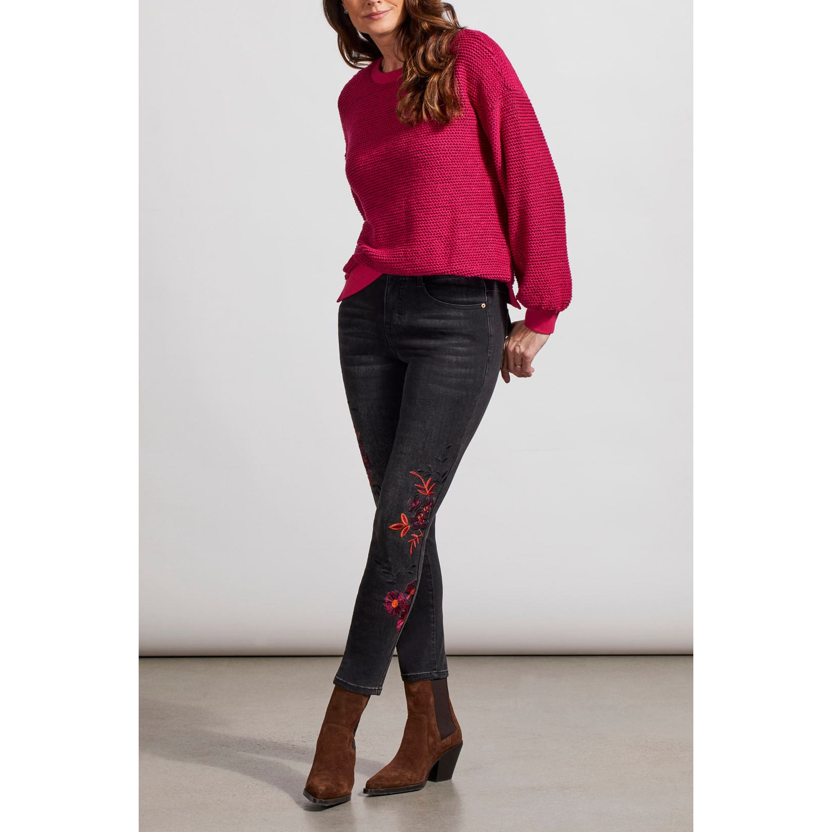 Tribal - 7999O-292 AUDREY EMB. HUGGING SLIM - DUSTY BLACK - Pants
